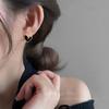 New Black Love Stud Earrings for Women's Autumn and Winter Niche Design Earrings, High-end Temperament Peach Heart Ear Jewelry