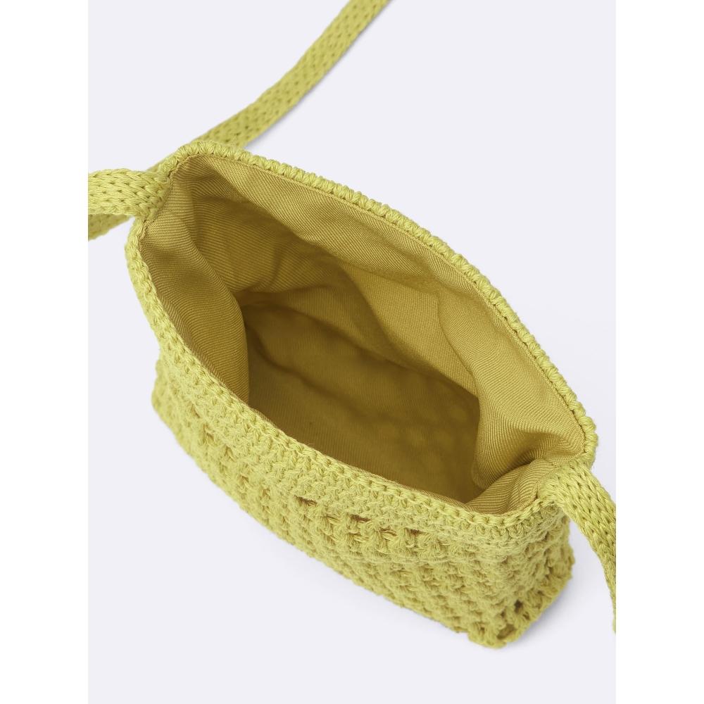 GU by Uniqlo Mesh Knit Shoulder Pouch+e