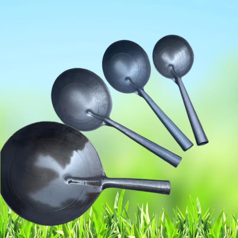 Chahua Heavy-Duty Long Handle Iron Scoop