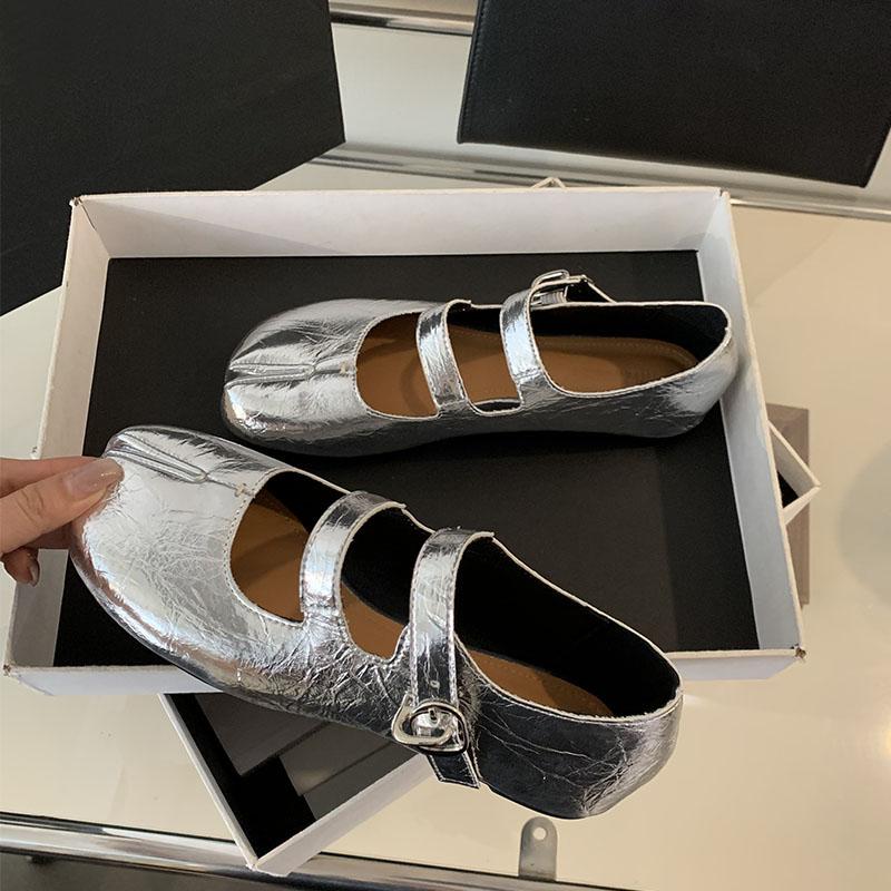 Fashion 2025 New Fashion Strange Toe Women Flats Mary Janes Lolita Shoes Soft Female Shallow Footwear Buckle Strap Ladies Flats Shoes
