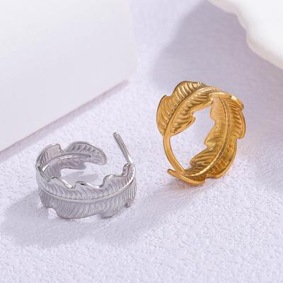 Bohemian Leaves Stainless Steel Women's Ring - Non-Fading, Light Luxury Titanium Jewelry