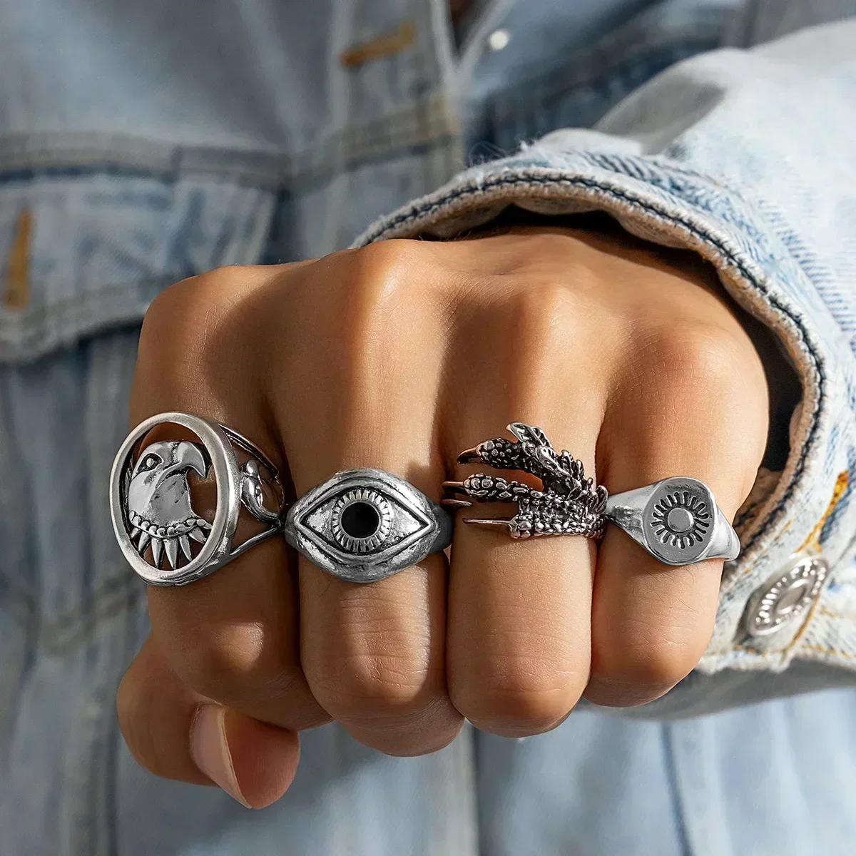 

9Pcs/Set Vintage Gold Color Love Heart Butterfly Metal Rings Set for Women Simple Assembly Rings Paty Jewelry Gift Accessries