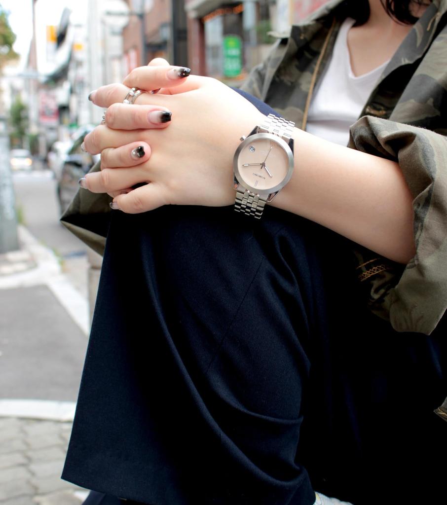 Authorized Distributor Komono Watch RAY Ray Chroma Estate Silver Marshmallow Date [KOMONO] Men's KOM-W4427