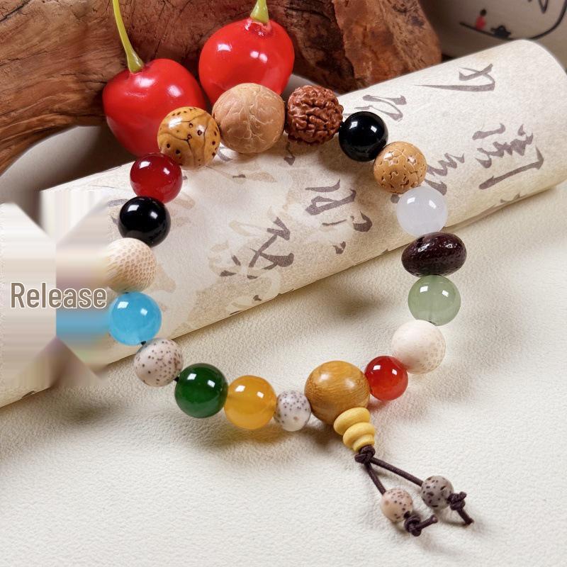Eighteen-Seed Star Moon Bodhi Prayer Beads Jewelry - Unisex Style, Popular for Live Streaming.