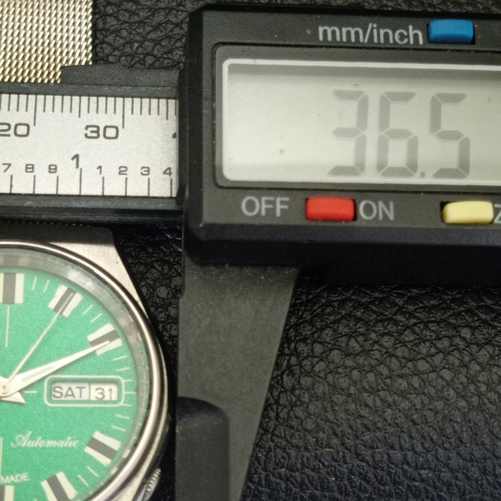 VINTAGE SEIKO 5 AUTOMATIC 6309A JAPAN MENS GREEN COLOR DIAL WATCH a702100-5 R208-a702100