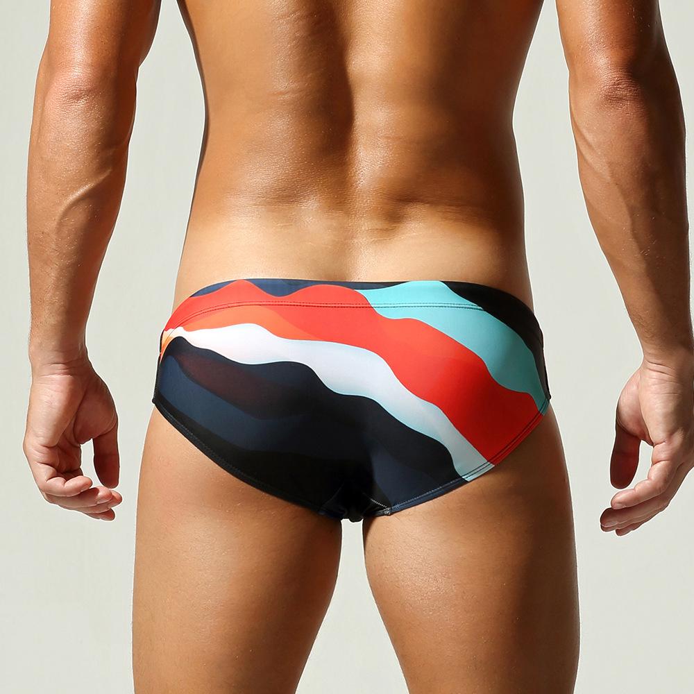 Men's Sexy Low-Waist Swim Trunks Printed Color-Block Japanese-Style Bikini Swim Briefs Drawstring Beach & Hot Spring Swimwear
