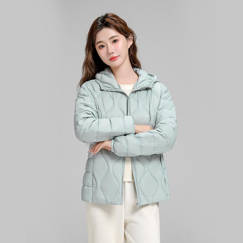 Light and Thin Casual Women's Down Jacket Fashionable Versatile White Duck Down Light Warm Large Size Jacket