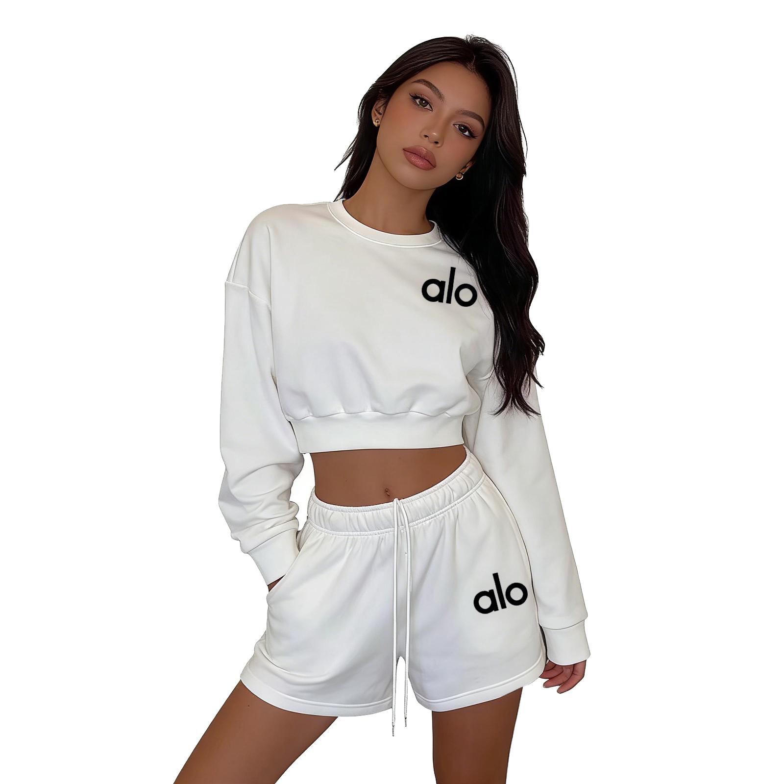 

Women s 2-Piece Casual Letter-Print Round-Neck Tracksuit Shorts Set XL білий