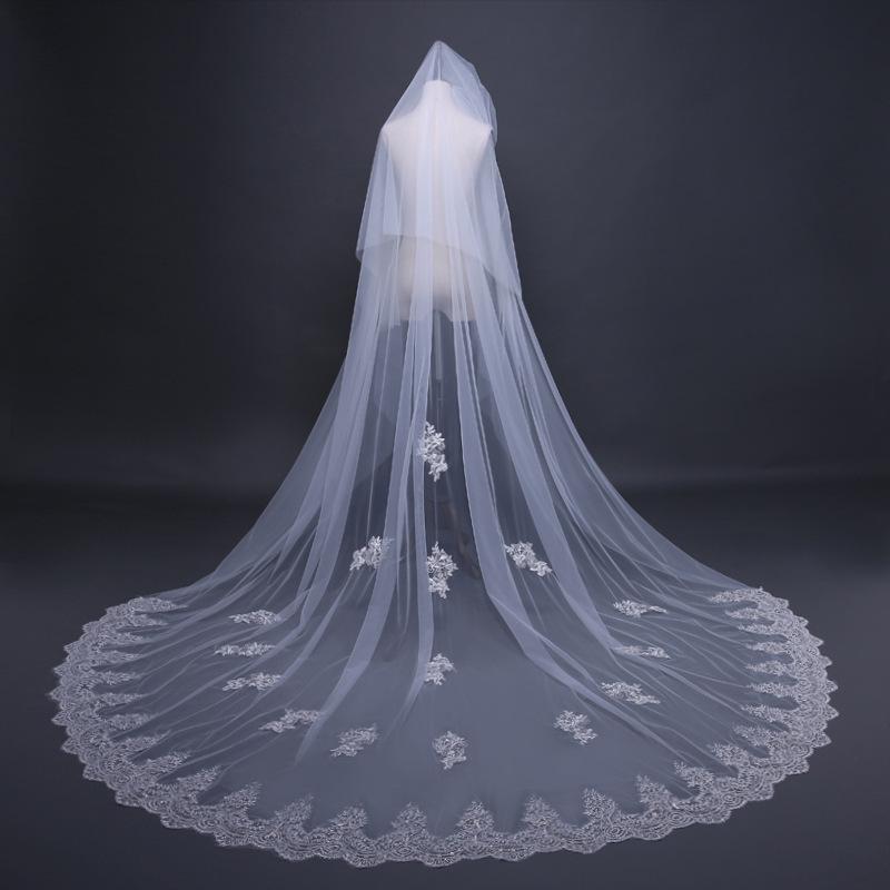 Trailing European Vintage Lace Bridal Veil Wedding Headpiece