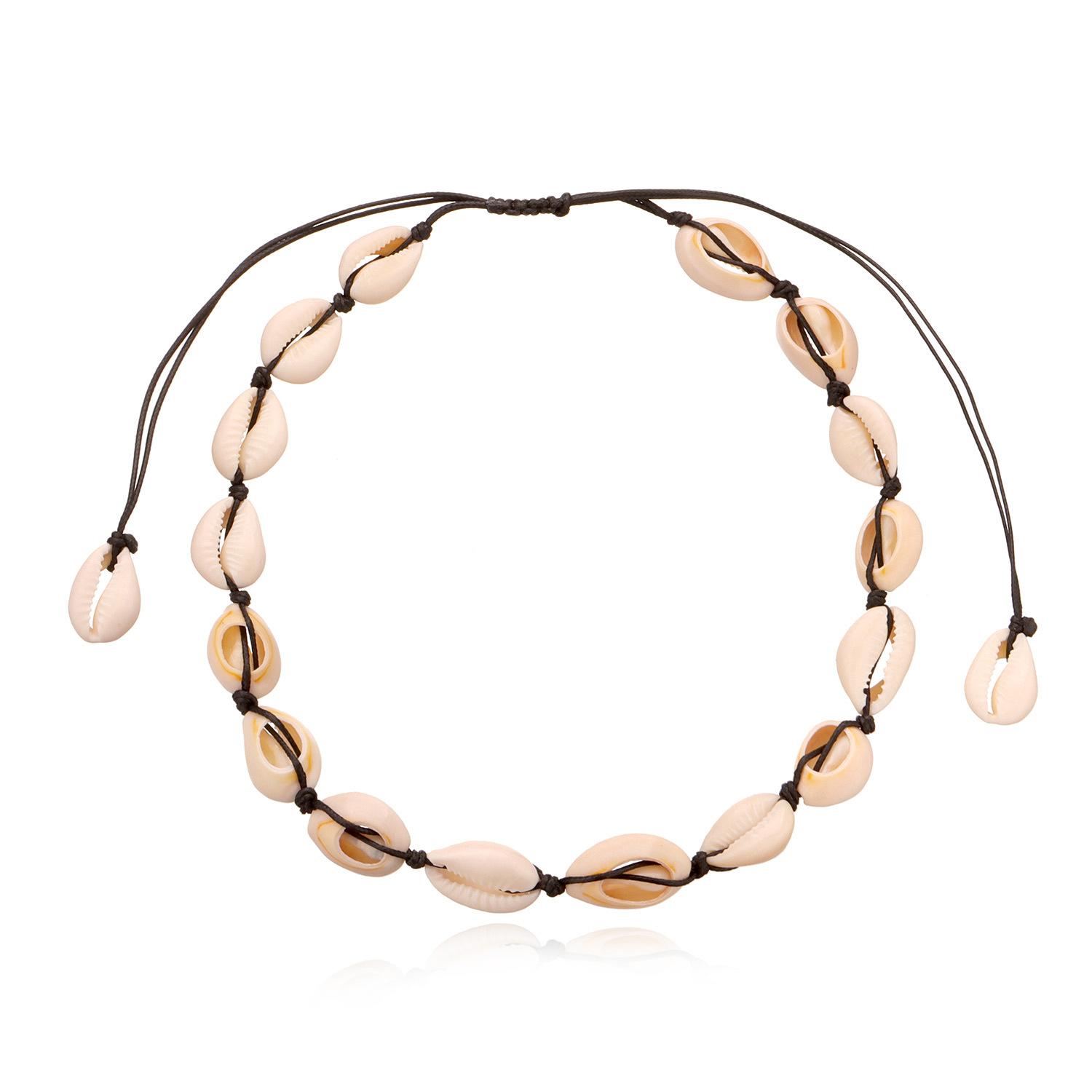 

Hawaiian shell necklace, hand-knotted necklace