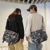 2024 Neue Street Herren- und Damen-Umhängetasche Großes Fassungsvermögen Bedruckte Schultertasche Koreanische Mode Studenten-Rucksack Aufbewahrungstasche