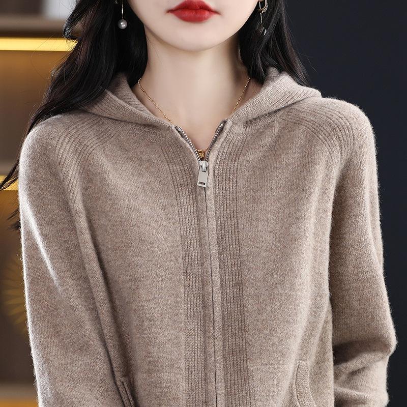 Весенний новый утолщенный кардиган с капюшоном на молнии с длинным рукавом женский свободный однотонный жакет с капюшоном топ женский average size 2980₽