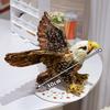 Poupée Aigle à tête blanche d'oiseau sauvage Peluche Animale Ailes en Peluche Comme Réel Décoration de Maison Cadeau Homme