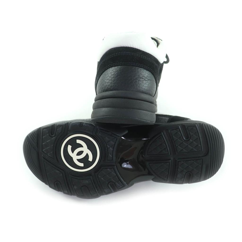 Ausgezeichnete CHANEL Sneaker Schwarz Weiß Leder Damen 37 G38299 Gebraucht