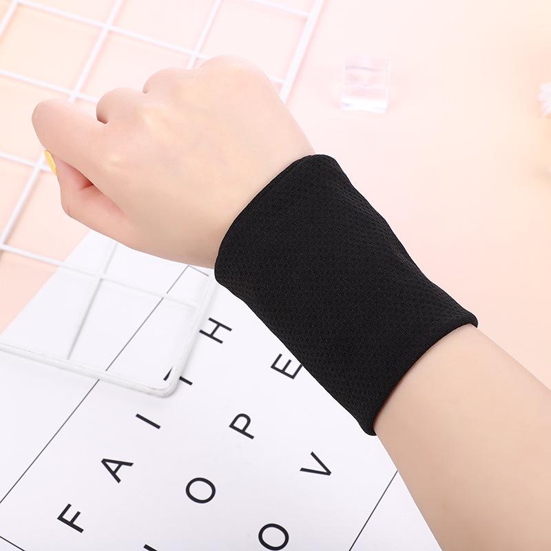 

Унисекс Охлаждающий Спортивный Напульсник: Дышащая, Влагоотводящая Поддержка для Фитнеса, Тяжелой Атлетики, Бега и Велоспорта чёрный