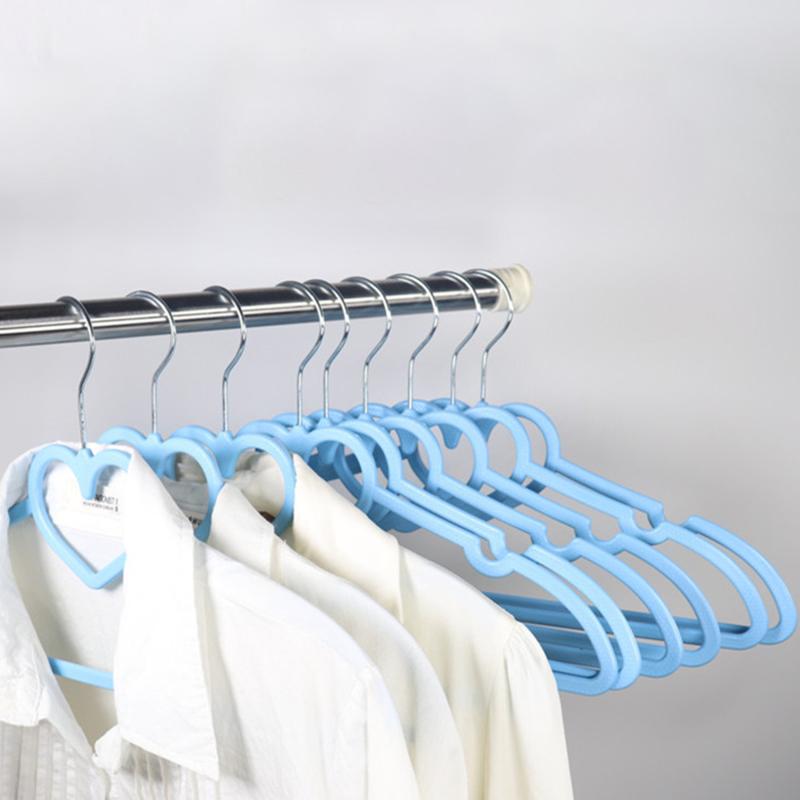 10PCS Clothes Hanger Durable Hanger ABS Heart Pattern Coat Hanger for Adult Children Clothing Hanging Supplies