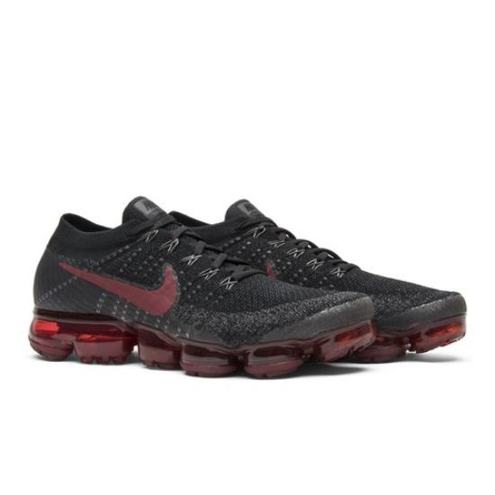 

Nike Air VaporMax Bred 849558-013 EU 44.5 чорний/червоний