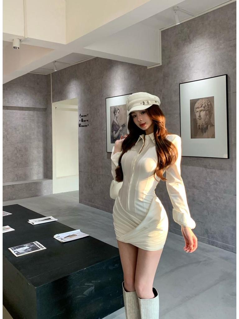 Elegant White Slim Fit Shirt Dress - Chic, Hip-Hugging Design for Women