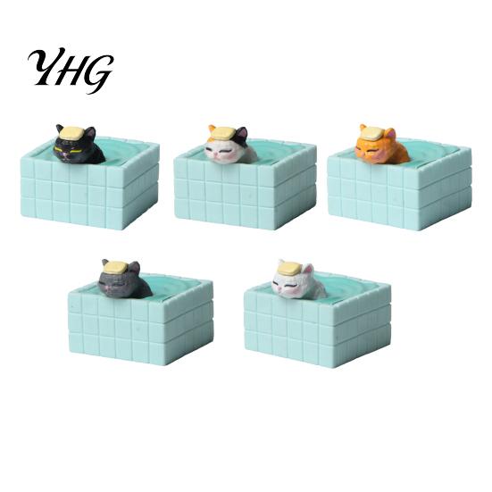 Decorative Cat in Bathtub Cute Bathing Figurine, Mini Kitten Blue Statue, Micro Landscape Charming Office Desk Decor Fairy Garden Ornament,