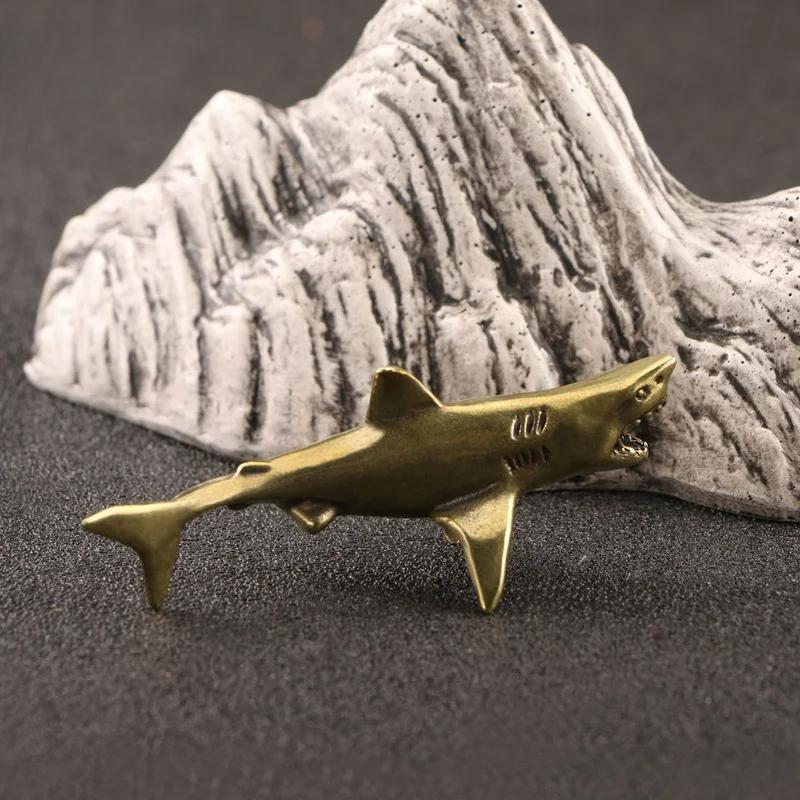 Sea Animal Shark Figurines Miniatures Retro Brass Office Desktop Crafts Ornament Gifts Home Decorations Living Room Accessories