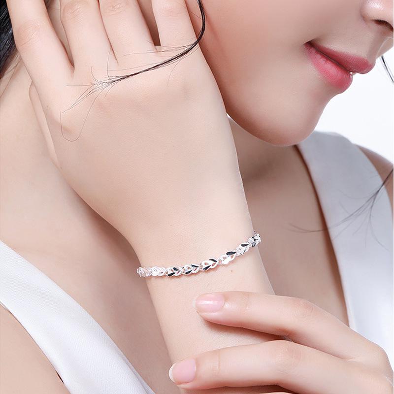 Creative XO Heart Bracelet for Women: S925 Silver, Korean Style, Versatile Fashion Accessory