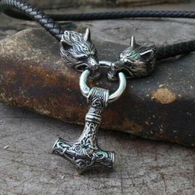 Collana Vichinga Nordica in Pelle Fatta con Martello Testa di Lupo Celtico Collana Gioielli Lunghi da Uomo