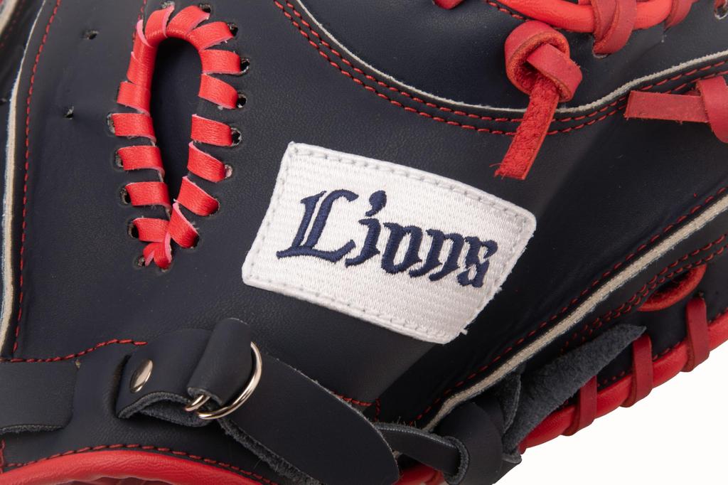 Saitama Seibu Lions x GP Baseball Mitt Adult Softball General Right Throwing Red Catcher's
