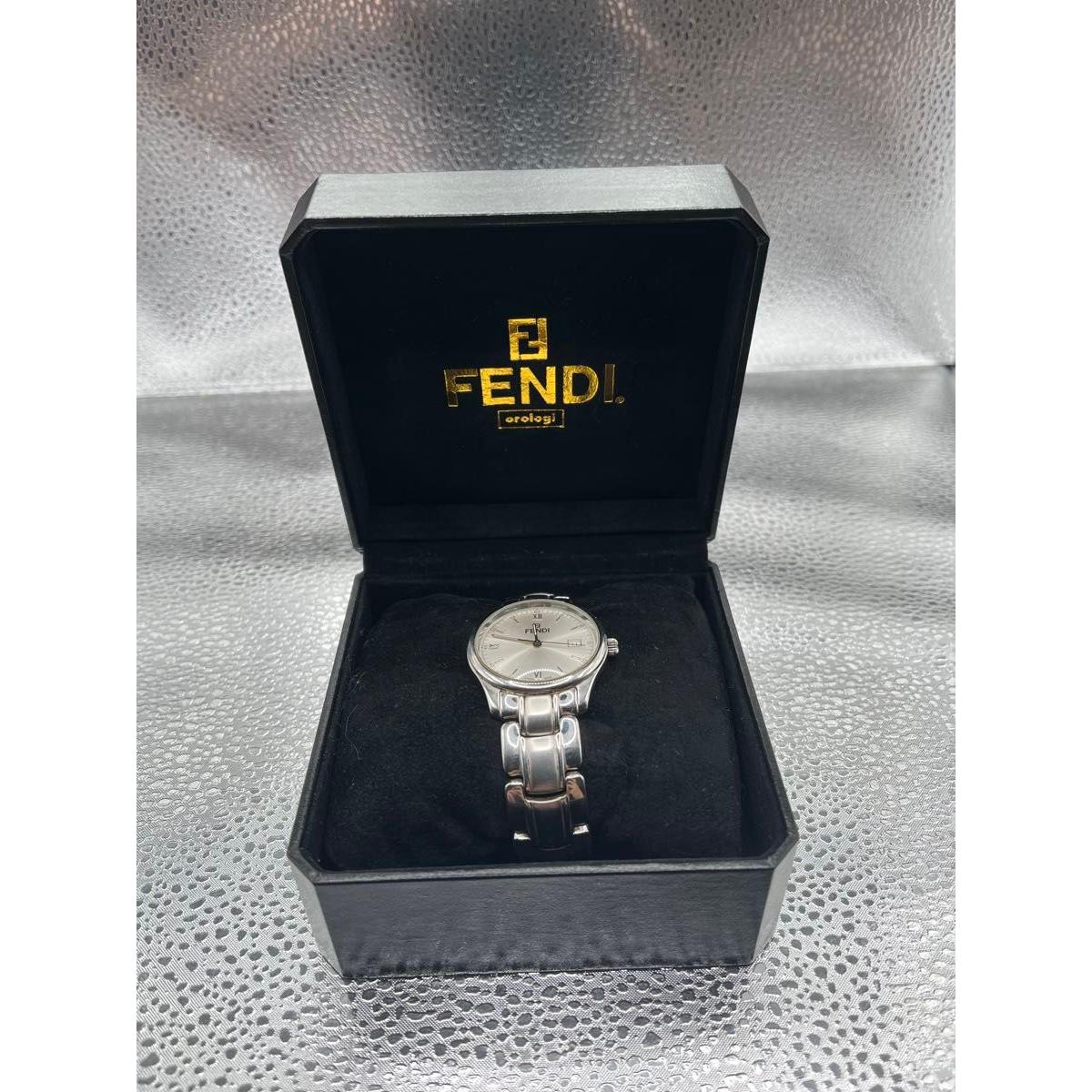 Used Operation not confirmed FENDI watch 210g men s