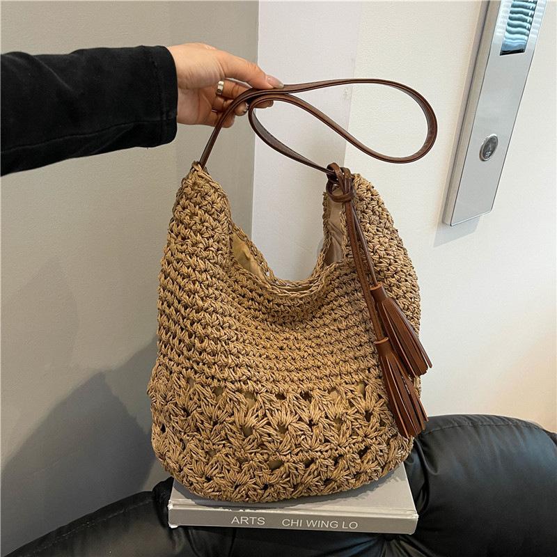 Summer Grass Woven Bag Women's New Fashionable Large Capacity Woven Shoulder Bag Seaside Vacation Style Commuter