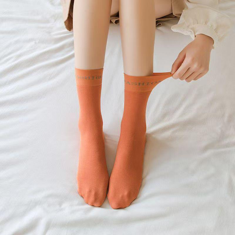 2025 Damen Koreanischer Stil Mid-Calf Baumwollsocken - Modische Bonbonfarben, Vielseitig für Frühling/Sommer