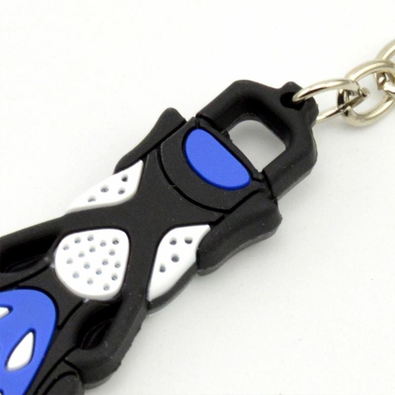 Sturdy Scuba Diving Fin Keychain Scuba Gear Themed Miniature Fins Keychain Silicone Pendant for Dive Club Members