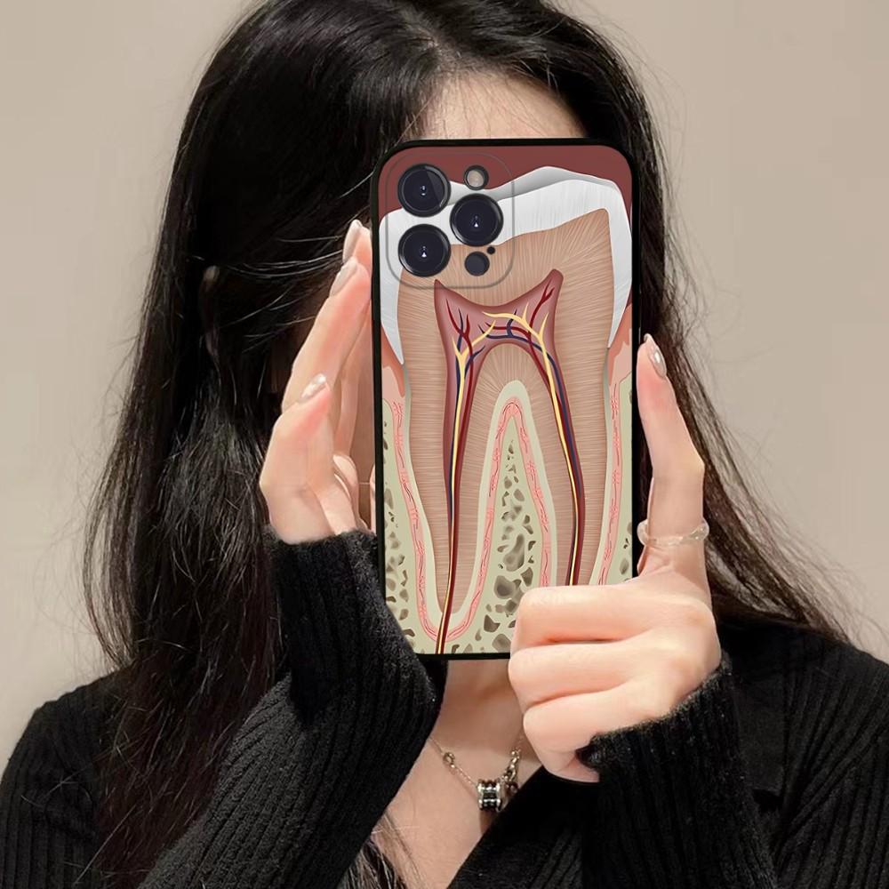 

The Dentist Tooth Phone Case For iPhone 15 14 11 12 13 Mini Pro XS Max Cover 6 7 8 Plus X XR SE 2020 Funda Shell iPhone 11 pro