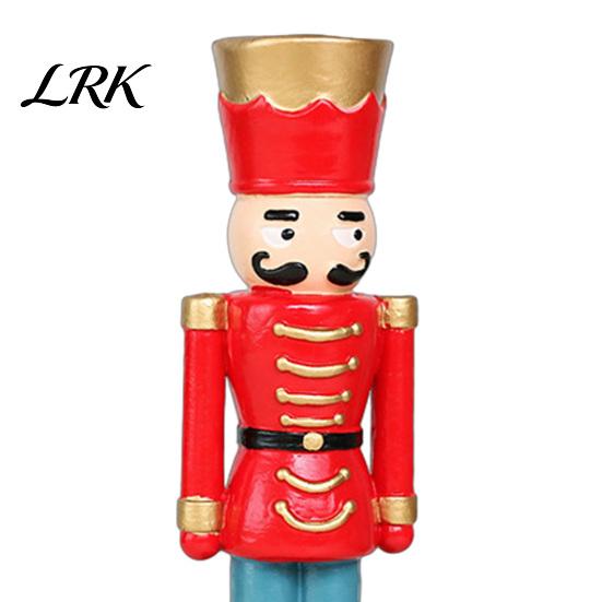 Modern Holiday Table Decor Nutcracker Resin Candle Holder, Pastel Christmas Soldier Figurine for Birthday Souvenir Gifts Desk Shelf, Festive