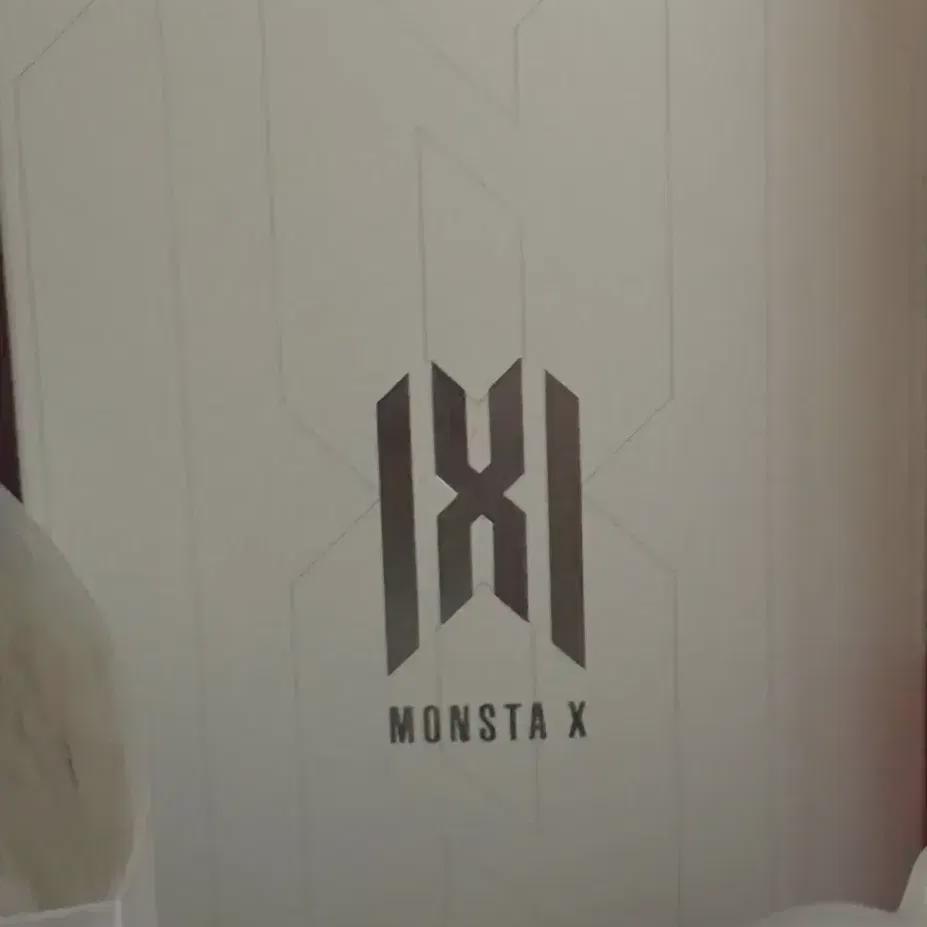 

Monsta X Лайтстик Мондонги 3