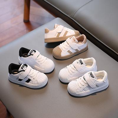 Chaussures de planche pour enfants résistant respirant garçons chaussures de sport décontractées à semelles souples filles chaussures en cuir étudiants chaussures de planche décontractées