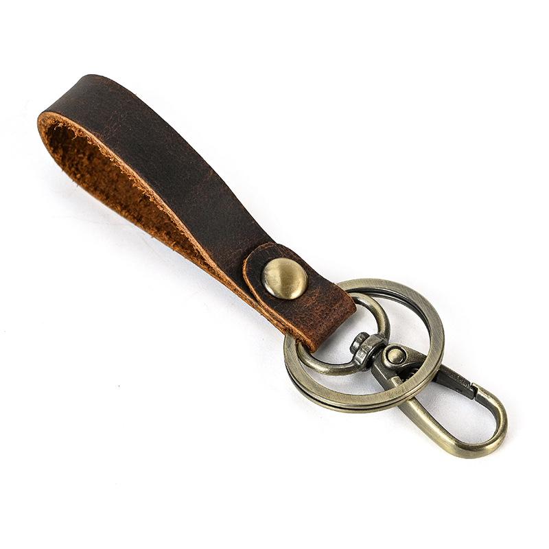 Original And Personalized Retro Mad Horse Leather Keychain, First Layer Leather Gift Keychain, A Large Number Of