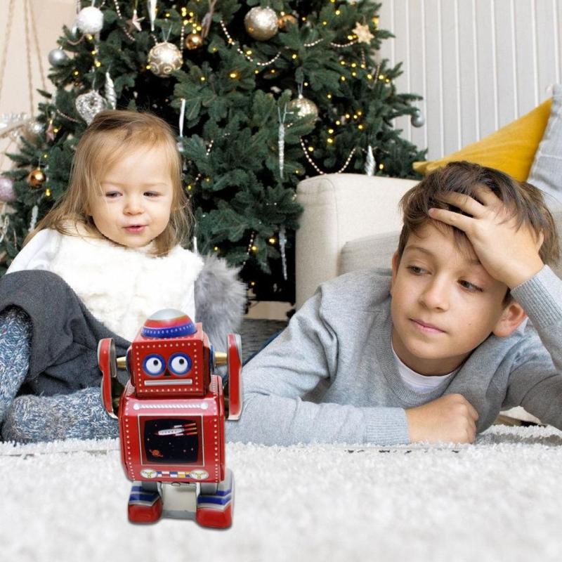 Nostalgic Windup Robot Model Toy Fun Walking Robot Figurine Children Birthday Gift Iron Tin Toy Theme Event Decoration
