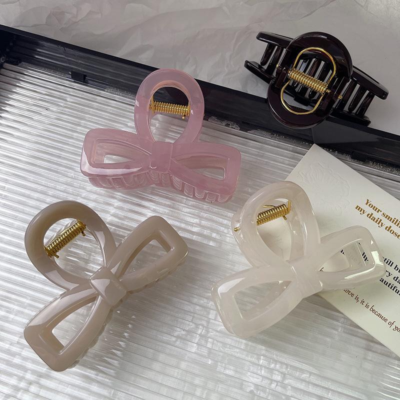 Acrylic Bow Hair Clips Korean Woman Hair Claw Clip Hollow Elegant Hair Pin Temperament French Hair Accessories Gifts Party Jewelry
