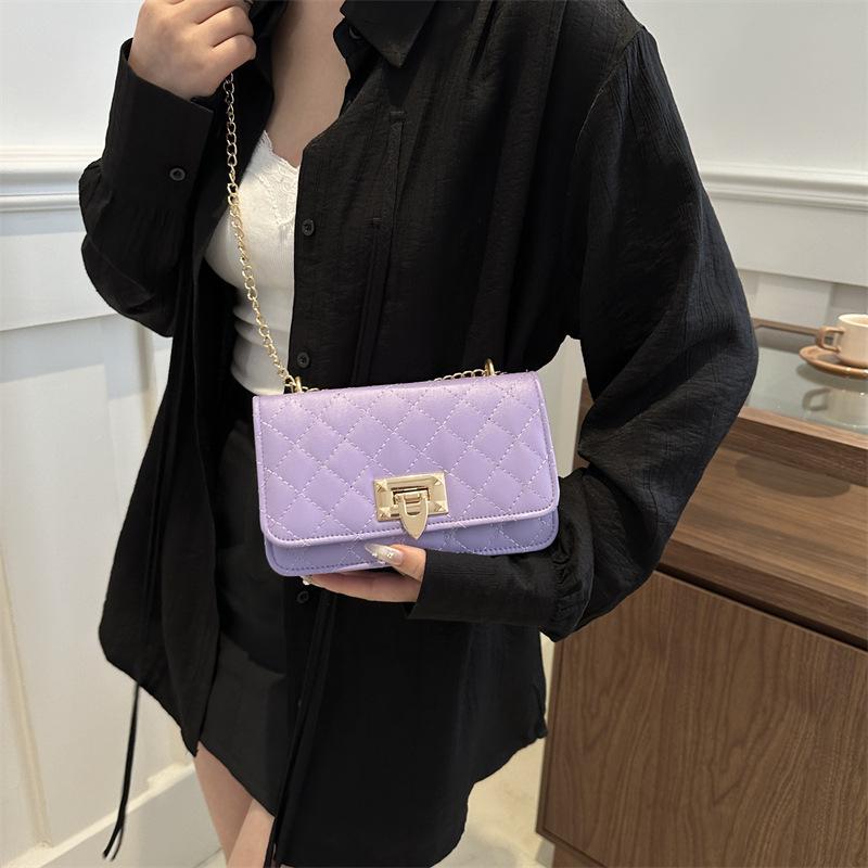 Fashion Personality Niche Shoulder Messenger Bag Popular Bag 2025 New Casual Trend Temperament Women's Small Square Bag