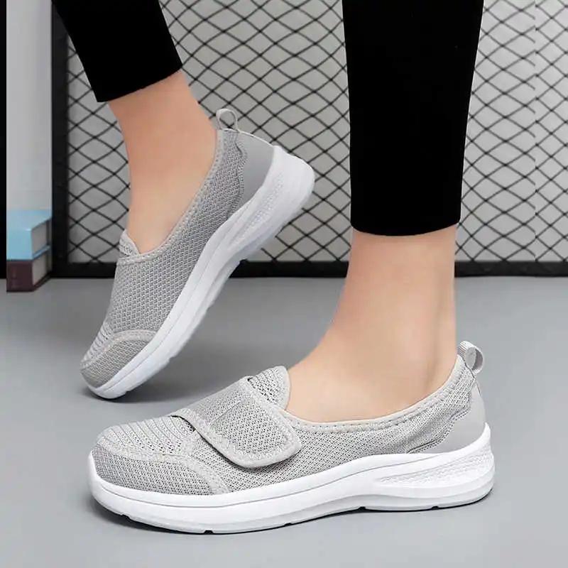 Slip-on Mocassini Loafer Women Shoes Walking Sneakers Purple Corrida Running Sports Sneakeres Foreign Original Sapatenis