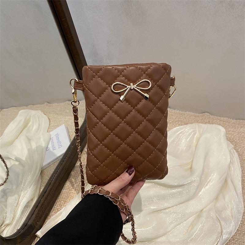 2025 autumn and winter new simple and versatile lightweight women's shoulder messenger bag change bag chain mobile phone women's bag trend