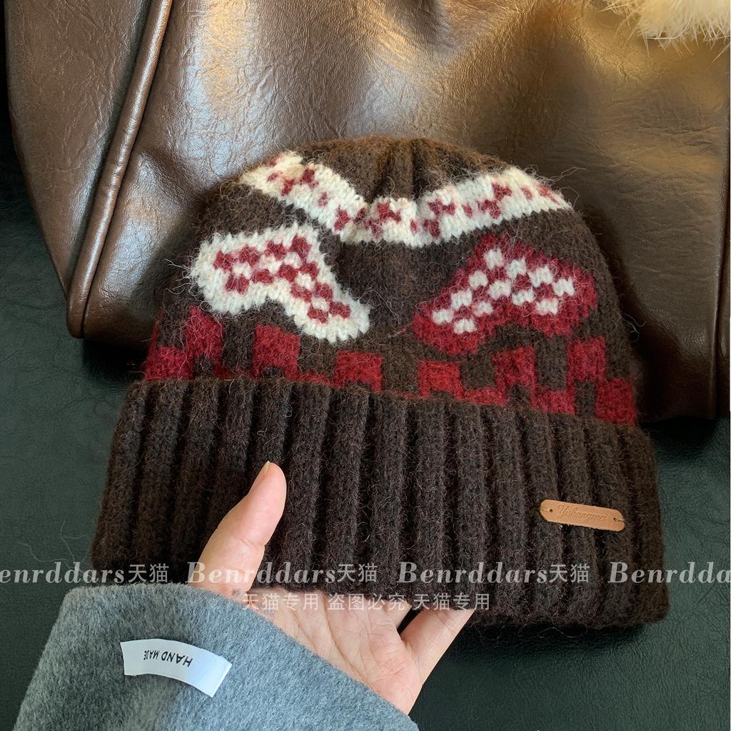 American retro color wool knitted wool hat women's season thickened warm ear protection show face small pullover cold hat