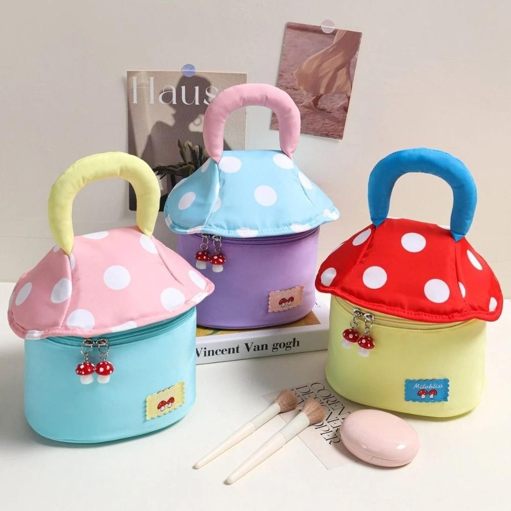 Cute Large Capacity Cute Makeup Bag Multifunctional Aesthetic Handheld Cosmetic Case Zipper Mushroom House Toiletry Bag Girls
