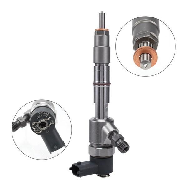 Diesel Fuel Injector Nozzle, Silver & Black Metal, Automotive Use