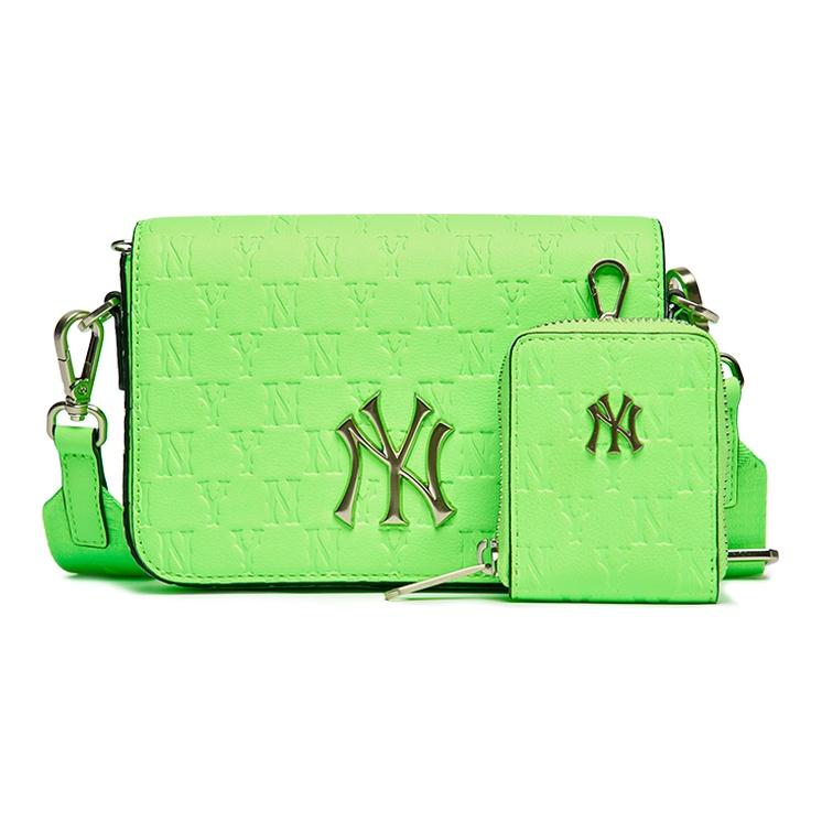 MLB Monogram Serie Vintage All-Over Print NY Yankees Polyester Schouder Crossbody Tas Unisex tassen Groen 3ACRS032N-50GNN Green