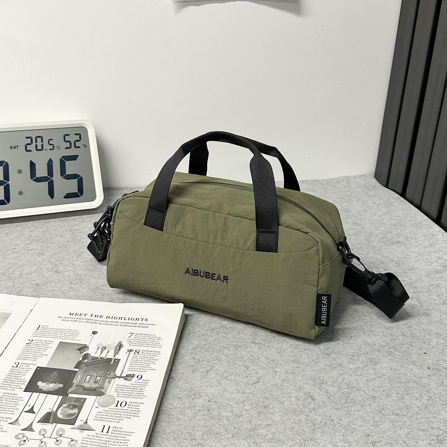 

Bowling bag women s outdoor sports messenger bag simple casual handbag lightweight shoulder bag