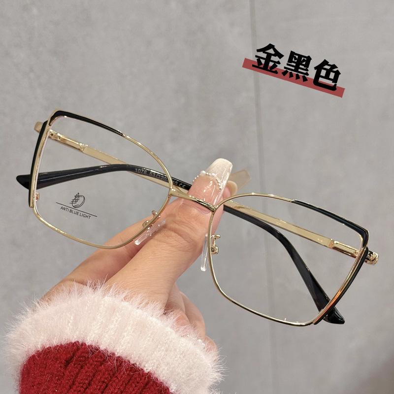 Euro-American Style Woman Glasses Frames Cat-eye Shape Blue Light Filteringweight Eyeglass Frames New Arrival Fashionable Glass Frame for Women