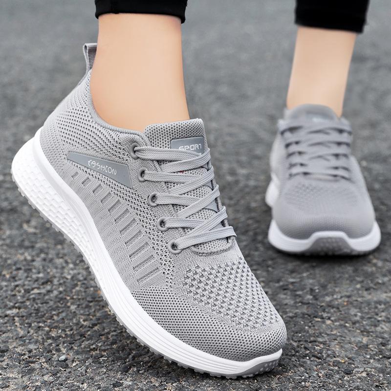 Women's shoes, sports shoes, new fly-woven mesh running shoes, lace-up simple shoes, women's breathable soft-soled single shoes