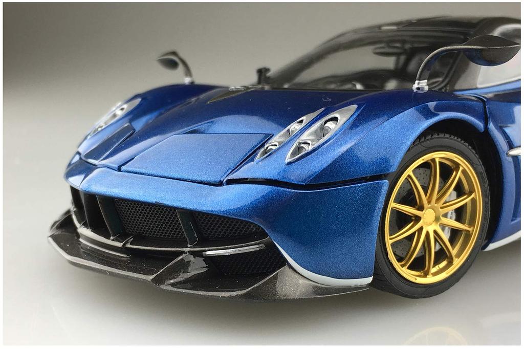 Aoshima Bunka Kyozai 1/24 Supercar Series No. 26 Pagani Huayra Pachet Tempesta Plastic Model