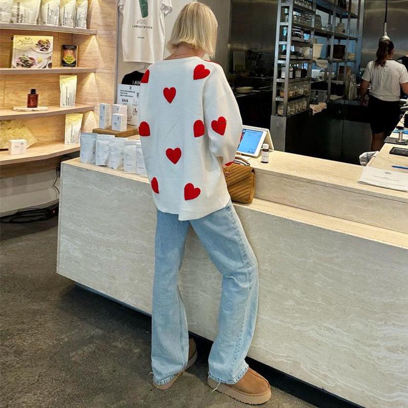 European Style Heart Embroidered Knit Pullover - Women's Round Neck, Long Sleeve, Loose Fit, Versatile Casual Top